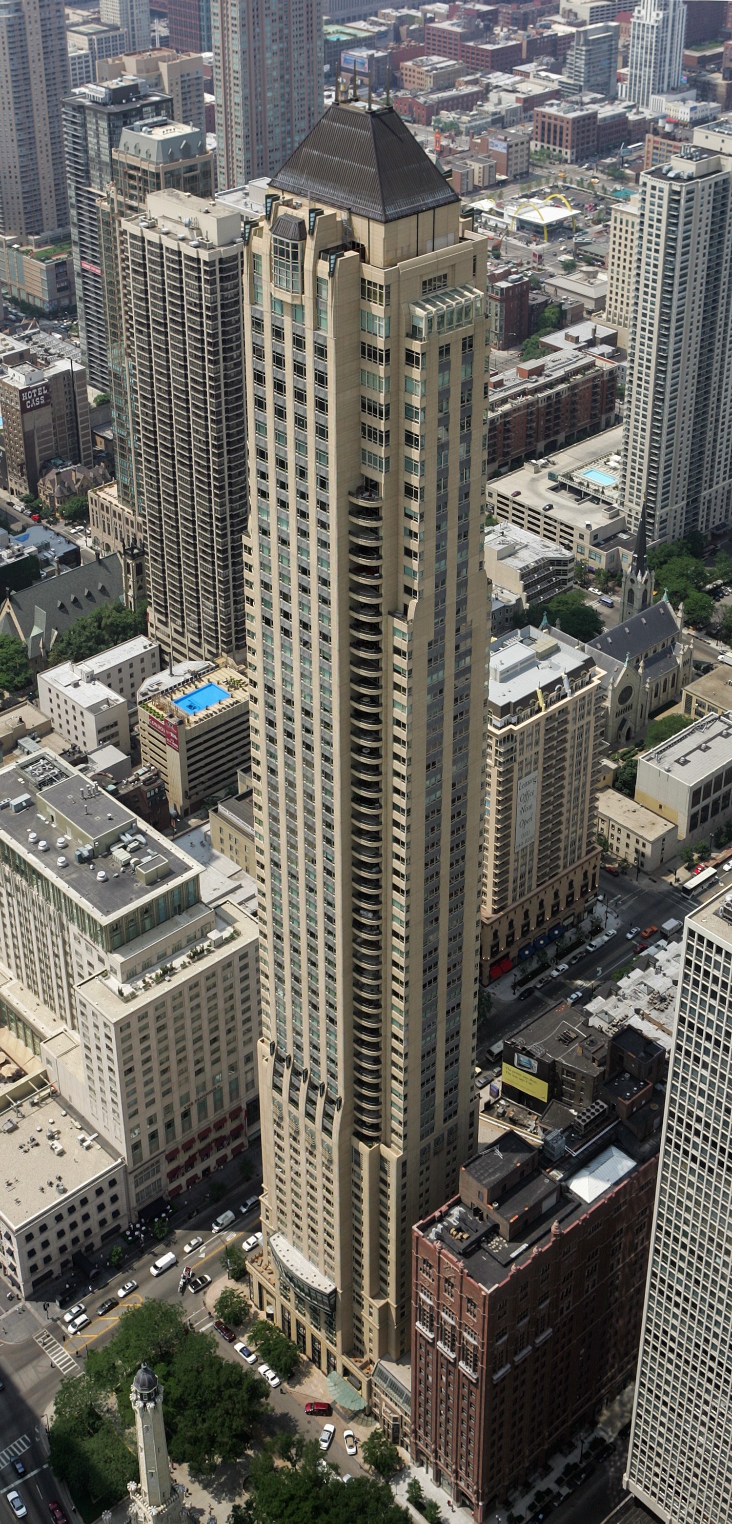 Park Tower, Chicago - View from John Hancock Center. © Mathias Beinling